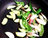 なすとピーマンの粒マスタードカレー風味作り方2写真