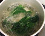 ★離乳食後期★小松菜マグロの味噌煮込作り方1写真