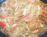 シャキ旨☆レタスと蟹かまのあんかけ炒飯。作り方5写真