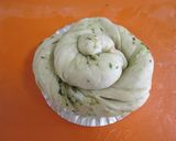 ベーコンとジェノべーゼソースのお花パン作り方8写真