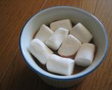 お豆腐のチョコムース☆マシュマロのせ作り方3写真