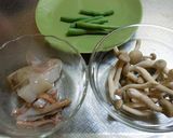 イカとしめじの柚子胡椒スパゲティ作り方1写真