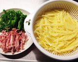 じゃがいもとピーマン、ベーコンの炒め物作り方1写真