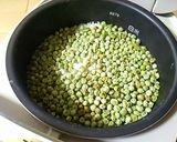 えんどう豆で簡単★炊飯器で豆ご飯作り方3写真