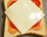 朝ご飯に♡トマチートースト！作り方3写真