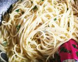 イタリアの❤ガーリックレモンバターパスタ作り方5写真