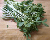 簡単！ 豆苗と さつま揚げの 胡麻油炒め作り方1写真