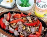 牛ステーキ肉とパプリカのレモポン炒め♪作り方6写真