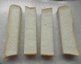ウィンナーと卵のスティックオープンサンド作り方1写真