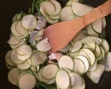 美味！ズッキーニといんげんとエビの炒め物作り方2写真