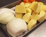 肉じゃが(豚肉version)作り方1写真