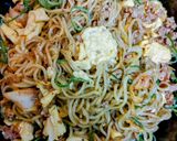 簡単ランチ!挽肉キムチ卵アジアン焼きそば作り方10写真