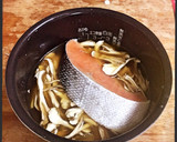 超簡単！鮭と舞茸の炊き込み御飯作り方4写真