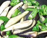 ピーマンと茄子の和風で中華風味の味噌炒め作り方6写真
