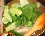 青梗菜と魚肉ソーセージのオイマヨ炒め作り方4写真