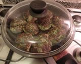 創作　牛肉とニラだけのハンバーグ作り方4写真