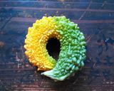 体から糖分を追い出せ！ゴーヤのビール炒め作り方1写真