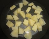オクラとソーセージ☆バジルソース炒め作り方1写真