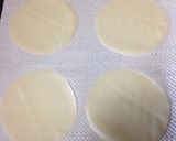 オヤツ、おつまみに！餃子の皮チップス作り方1写真