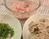 豚肉梅おろしうどん。暑い日にさっぱり！作り方1写真