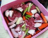 味付けはワインにお任せ♪牛肉の赤ワイン煮作り方1写真