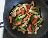 ゴーヤと豚バラ肉の甘味噌炒め作り方7写真