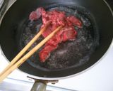 簡単! 牛肉 玉ねぎの デミグラス煮込み作り方3写真