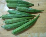 簡単！　オクラと　ワカメの　お吸い物♫作り方1写真