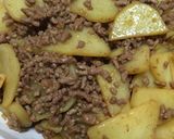 じゃが芋と挽肉の甘辛炒め〜エスニック風作り方6写真