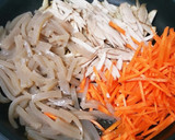 ごぼうと蒟蒻のきんぴら～お弁当にも～作り方4写真