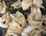 カフェ風♪豚肉のハニーマスタード炒め♪作り方3写真