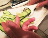 ニコラス風ホタテ貝柱梅肉あえ巻々キュウリ作り方3写真