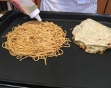 麺パリ半熟たまごの広島お好み焼き作り方3写真