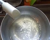 最速の牛乳入りチキンラーメン作り方1写真