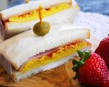 半熟オムレツとハムのサンドイッチ作り方7写真