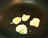 お弁当の一品☆ハムとインゲンのお好み焼き作り方2写真