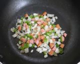 簡単！バジル入りカレーチャーハン作り方2写真