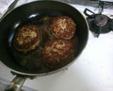 簡単チーズ入りハンバーグ トマトソース！作り方10写真