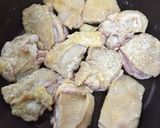 カットトマトで簡単♪鶏肉の煮込み作り方1写真