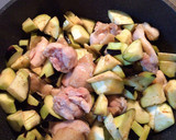 鶏肉と夏野菜の和風カレー炒め作り方4写真