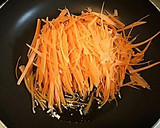 簡単！10分で！にんじんしりしり卵炒め作り方1写真