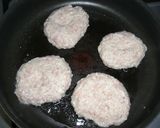 大葉にんにくを使って鶏豆腐ハンバーグ♪作り方4写真