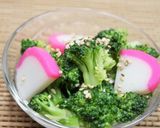 ブロッコリー＆かまぼこ＊わさび醤油和え作り方3写真