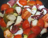 タコとキャベツとトマトのピリ辛パスタ作り方5写真