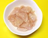 鶏胸しっとり♡トマト胡瓜のさっぱり炒め作り方1写真