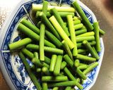 新ジャガと牛肉のガリバタ醤油炒め作り方2写真