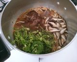簡単！ イカと きのこのピリ辛中華スープ作り方3写真