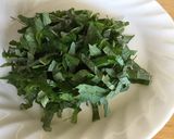 大葉が決めて♪わかめの中華風サラダ作り方3写真