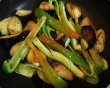 簡単！10分で！茄子とピーマンの味噌炒め作り方4写真