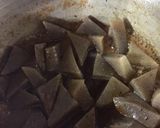 牛肉とコンニャクの煮物作り方5写真